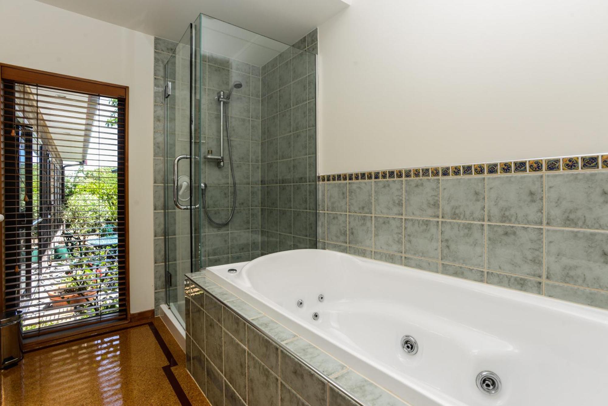 Absolute Beachfront B&B Нейпир Номер фото
